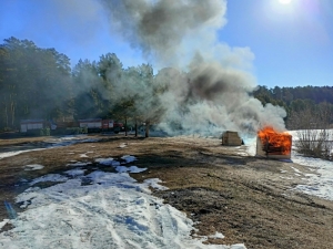 Условный лесной пожар потушили в Томской области 