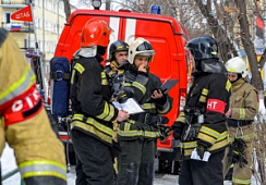 Возможная причина пожара в Новокузнецке - детская шалость с огнем